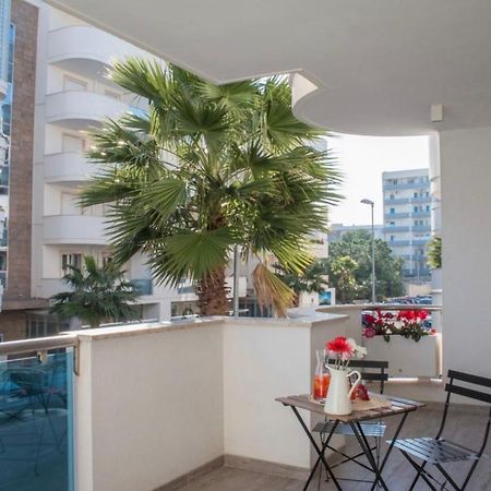 Nilu In Citta - Nuovo Appartamento Con Vista Mare โมโนโปลี ภายนอก รูปภาพ