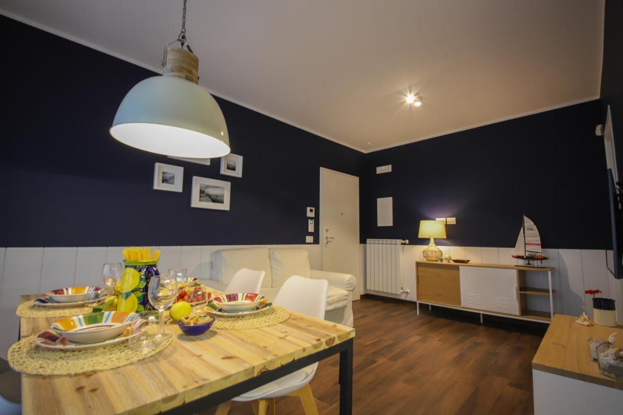 Nilu In Citta - Nuovo Appartamento Con Vista Mare โมโนโปลี ภายนอก รูปภาพ