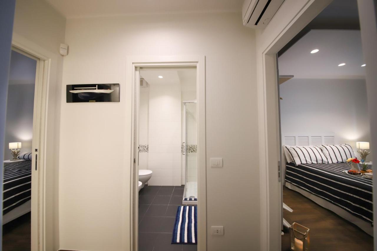 Nilu In Citta - Nuovo Appartamento Con Vista Mare โมโนโปลี ภายนอก รูปภาพ