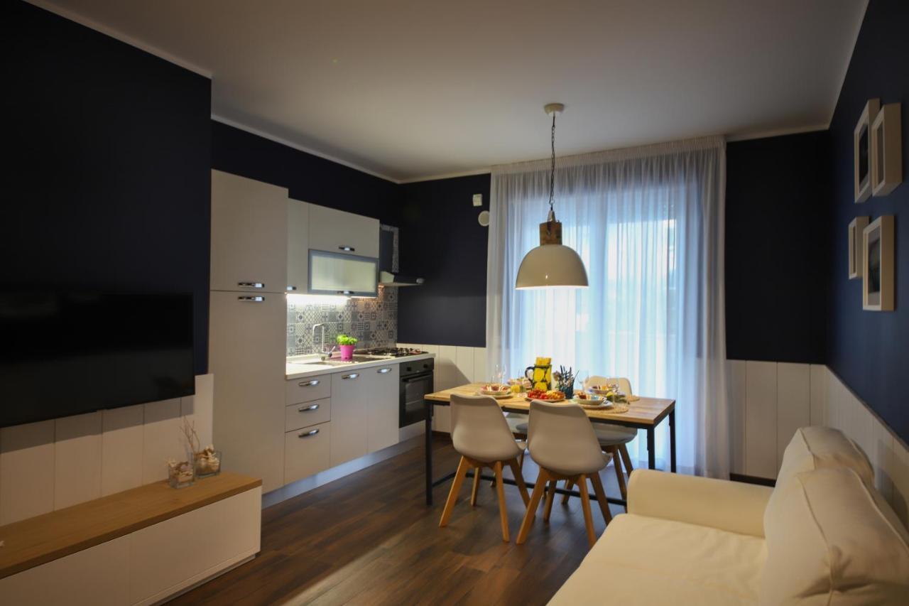 Nilu In Citta - Nuovo Appartamento Con Vista Mare โมโนโปลี ภายนอก รูปภาพ