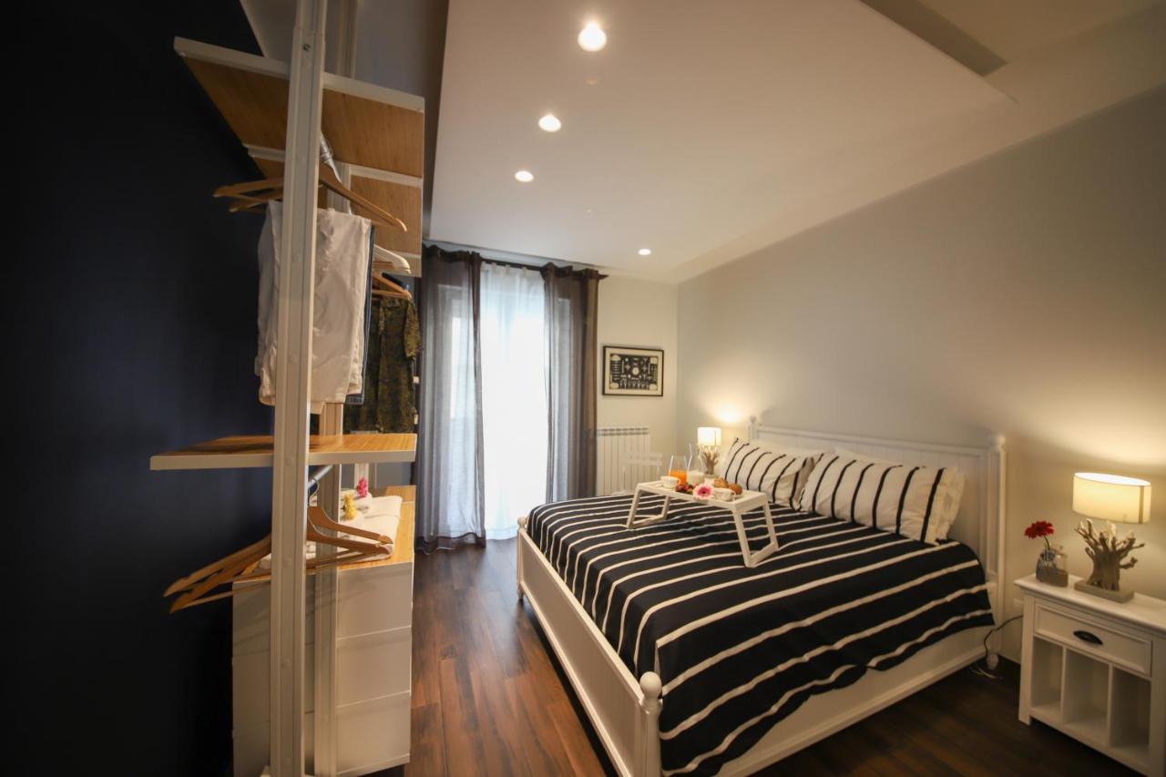 Nilu In Citta - Nuovo Appartamento Con Vista Mare โมโนโปลี ภายนอก รูปภาพ
